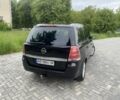 Черный Опель Зафира, объемом двигателя 1.9 л и пробегом 340 тыс. км за 5550 $, фото 3 на Automoto.ua