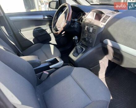 Черный Опель Зафира, объемом двигателя 1.91 л и пробегом 378 тыс. км за 3999 $, фото 2 на Automoto.ua