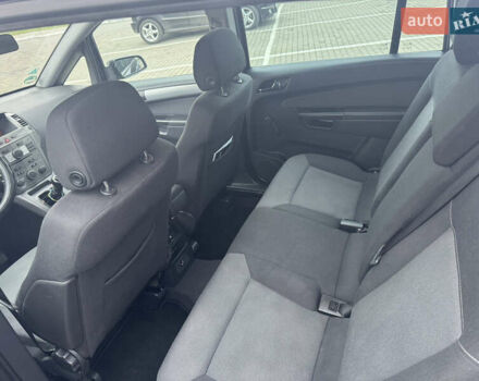 Черный Опель Зафира, объемом двигателя 1.8 л и пробегом 212 тыс. км за 5900 $, фото 8 на Automoto.ua