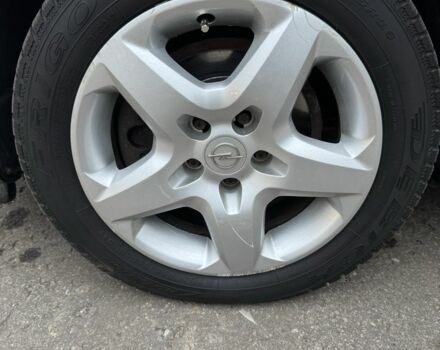 Черный Опель Зафира, объемом двигателя 1.9 л и пробегом 250 тыс. км за 3250 $, фото 22 на Automoto.ua