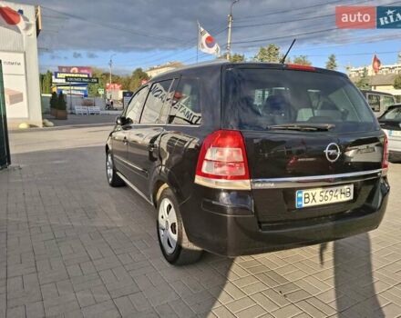 Черный Опель Зафира, объемом двигателя 1.8 л и пробегом 250 тыс. км за 5400 $, фото 6 на Automoto.ua