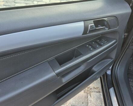 Черный Опель Зафира, объемом двигателя 1.8 л и пробегом 228 тыс. км за 7300 $, фото 20 на Automoto.ua