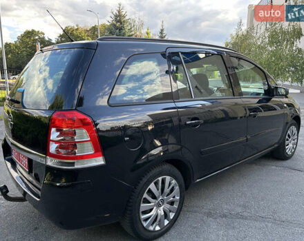 Черный Опель Зафира, объемом двигателя 1.8 л и пробегом 205 тыс. км за 6250 $, фото 44 на Automoto.ua