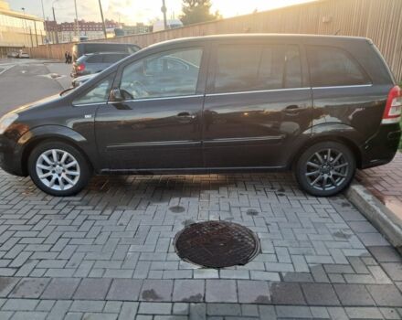 Чорний Опель Зафіра, об'ємом двигуна 1.9 л та пробігом 243 тис. км за 4500 $, фото 3 на Automoto.ua