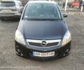 Черный Опель Зафира, объемом двигателя 1.69 л и пробегом 263 тыс. км за 6000 $, фото 7 на Automoto.ua