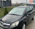 Черный Опель Зафира, объемом двигателя 1.6 л и пробегом 277 тыс. км за 4700 $, фото 1 на Automoto.ua
