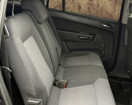 Чорний Опель Зафіра, об'ємом двигуна 1.6 л та пробігом 238 тис. км за 5500 $, фото 18 на Automoto.ua