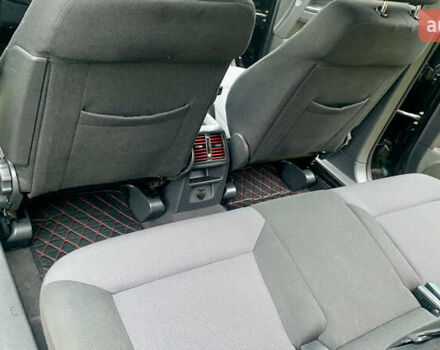 Черный Опель Зафира, объемом двигателя 1.8 л и пробегом 179 тыс. км за 6750 $, фото 21 на Automoto.ua