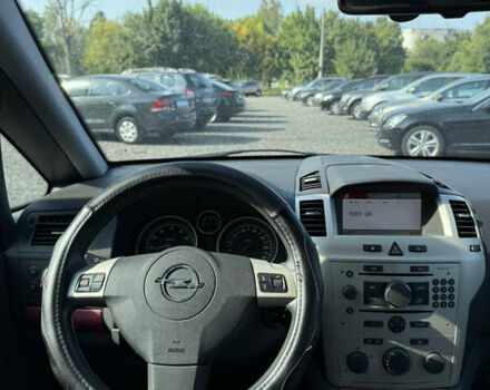 Чорний Опель Зафіра, об'ємом двигуна 1.6 л та пробігом 210 тис. км за 6700 $, фото 8 на Automoto.ua