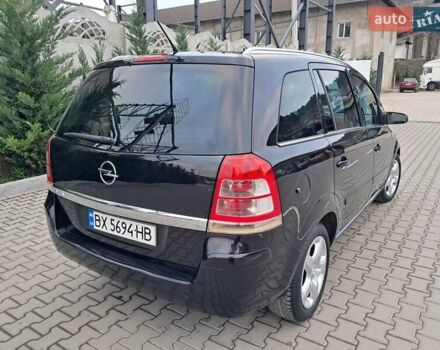 Черный Опель Зафира, объемом двигателя 1.8 л и пробегом 252 тыс. км за 5650 $, фото 12 на Automoto.ua