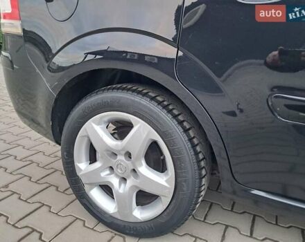 Черный Опель Зафира, объемом двигателя 1.8 л и пробегом 252 тыс. км за 5650 $, фото 41 на Automoto.ua