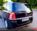 Черный Опель Зафира, объемом двигателя 1.7 л и пробегом 250 тыс. км за 6100 $, фото 2 на Automoto.ua