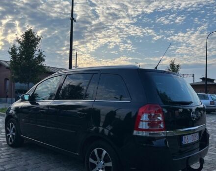 Черный Опель Зафира, объемом двигателя 1.8 л и пробегом 228 тыс. км за 7300 $, фото 5 на Automoto.ua