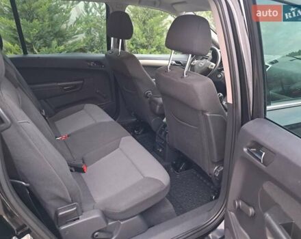 Черный Опель Зафира, объемом двигателя 1.8 л и пробегом 252 тыс. км за 5650 $, фото 50 на Automoto.ua