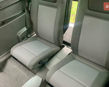 Черный Опель Зафира, объемом двигателя 1.8 л и пробегом 179 тыс. км за 6750 $, фото 39 на Automoto.ua