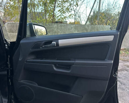 Опель Зафира 2008 в Хороле на Automoto.ua Черный Опель Зафира, объемом двигателя 1.8 л и пробегом 180 тыс. км за 6650 $, фото 21 на Automoto.ua