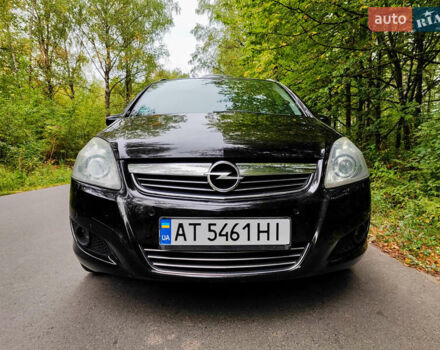 Черный Опель Зафира, объемом двигателя 2.2 л и пробегом 230 тыс. км за 6100 $, фото 7 на Automoto.ua