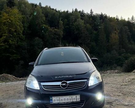 Черный Опель Зафира, объемом двигателя 1.91 л и пробегом 237 тыс. км за 6399 $, фото 4 на Automoto.ua