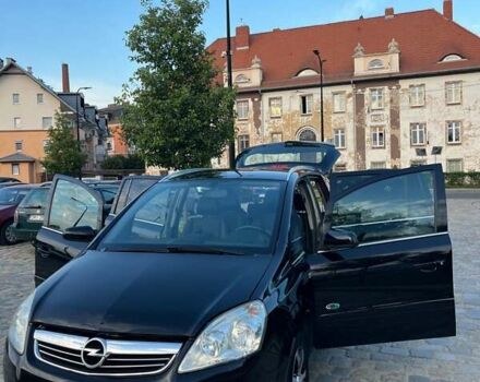 Чорний Опель Зафіра, об'ємом двигуна 1.8 л та пробігом 228 тис. км за 7300 $, фото 7 на Automoto.ua