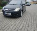 Чорний Опель Зафіра, об'ємом двигуна 2.2 л та пробігом 242 тис. км за 5250 $, фото 2 на Automoto.ua