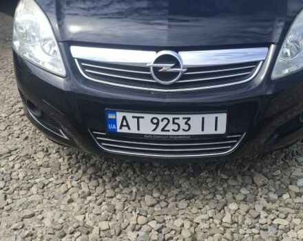 Черный Опель Зафира, объемом двигателя 1.8 л и пробегом 228 тыс. км за 7300 $, фото 1 на Automoto.ua