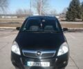 Черный Опель Зафира, объемом двигателя 2.2 л и пробегом 195 тыс. км за 6700 $, фото 1 на Automoto.ua