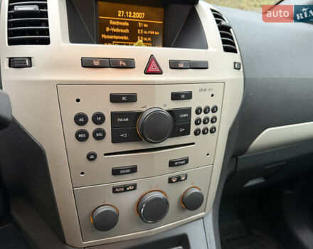 Чорний Опель Зафіра, об'ємом двигуна 1.8 л та пробігом 193 тис. км за 6300 $, фото 22 на Automoto.ua