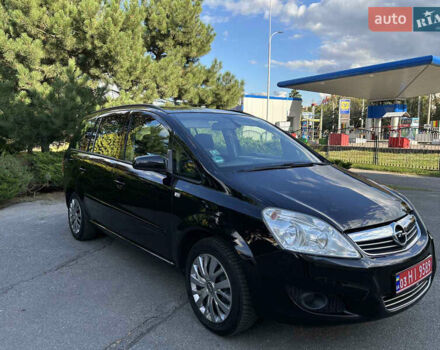 Черный Опель Зафира, объемом двигателя 1.8 л и пробегом 205 тыс. км за 6250 $, фото 1 на Automoto.ua