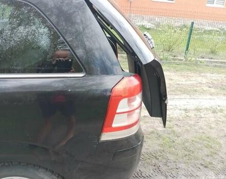 Черный Опель Зафира, объемом двигателя 1.7 л и пробегом 320 тыс. км за 6200 $, фото 9 на Automoto.ua