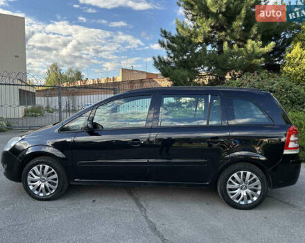 Черный Опель Зафира, объемом двигателя 1.8 л и пробегом 205 тыс. км за 6250 $, фото 6 на Automoto.ua