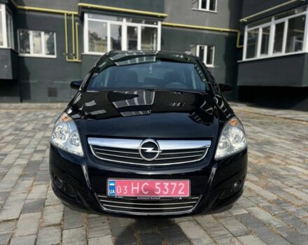 Черный Опель Зафира, объемом двигателя 1.6 л и пробегом 227 тыс. км за 6300 $, фото 1 на Automoto.ua