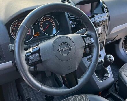 Чорний Опель Зафіра, об'ємом двигуна 1.8 л та пробігом 228 тис. км за 7300 $, фото 22 на Automoto.ua