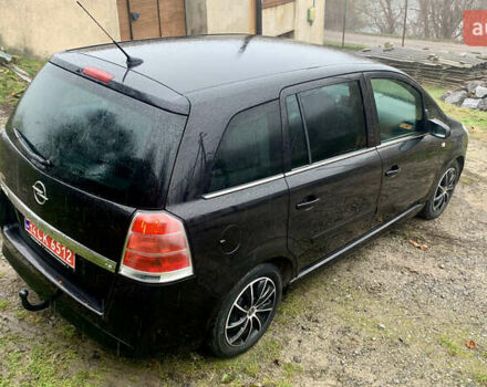 Черный Опель Зафира, объемом двигателя 1.8 л и пробегом 179 тыс. км за 6750 $, фото 44 на Automoto.ua