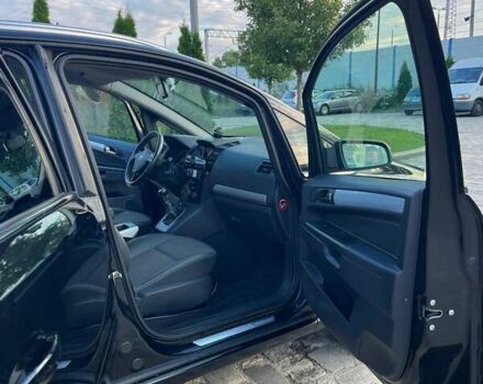 Чорний Опель Зафіра, об'ємом двигуна 1.8 л та пробігом 228 тис. км за 7300 $, фото 16 на Automoto.ua