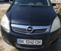 Черный Опель Зафира, объемом двигателя 1.7 л и пробегом 372 тыс. км за 6500 $, фото 2 на Automoto.ua