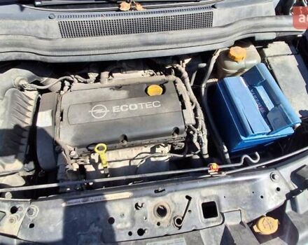 Черный Опель Зафира, объемом двигателя 1.6 л и пробегом 261 тыс. км за 5700 $, фото 9 на Automoto.ua