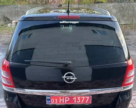 Опель Зафира 2008 в Хороле на Automoto.ua Черный Опель Зафира, объемом двигателя 1.8 л и пробегом 180 тыс. км за 6650 $, фото 4 на Automoto.ua