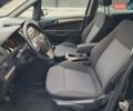 Черный Опель Зафира, объемом двигателя 1.8 л и пробегом 252 тыс. км за 5650 $, фото 58 на Automoto.ua