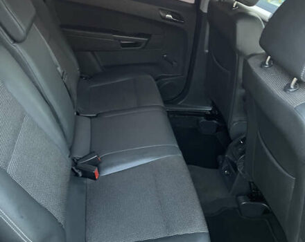 Черный Опель Зафира, объемом двигателя 1.9 л и пробегом 255 тыс. км за 6300 $, фото 8 на Automoto.ua