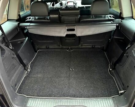 Черный Опель Зафира, объемом двигателя 1.7 л и пробегом 313 тыс. км за 6300 $, фото 11 на Automoto.ua