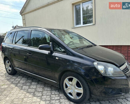 Черный Опель Зафира, объемом двигателя 1.69 л и пробегом 184 тыс. км за 4800 $, фото 3 на Automoto.ua