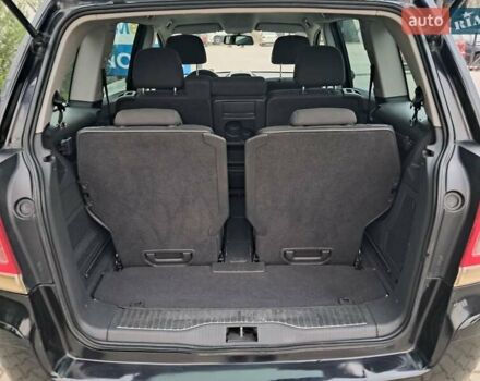 Черный Опель Зафира, объемом двигателя 1.8 л и пробегом 252 тыс. км за 5650 $, фото 48 на Automoto.ua