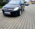 Чорний Опель Зафіра, об'ємом двигуна 2.2 л та пробігом 242 тис. км за 5250 $, фото 1 на Automoto.ua