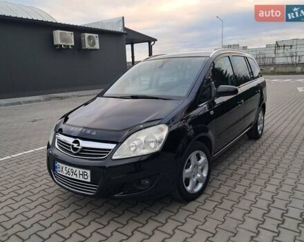 Черный Опель Зафира, объемом двигателя 1.8 л и пробегом 252 тыс. км за 5650 $, фото 3 на Automoto.ua