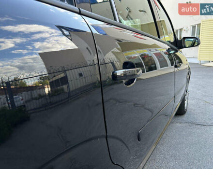 Черный Опель Зафира, объемом двигателя 1.8 л и пробегом 205 тыс. км за 6250 $, фото 5 на Automoto.ua