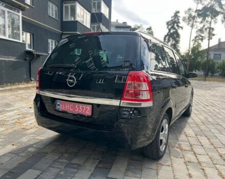 Черный Опель Зафира, объемом двигателя 1.6 л и пробегом 227 тыс. км за 6300 $, фото 5 на Automoto.ua