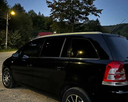 Черный Опель Зафира, объемом двигателя 1.91 л и пробегом 234 тыс. км за 6399 $, фото 5 на Automoto.ua