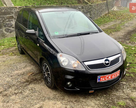 Черный Опель Зафира, объемом двигателя 1.8 л и пробегом 179 тыс. км за 6750 $, фото 6 на Automoto.ua