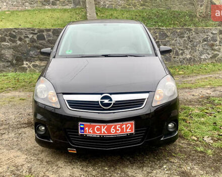 Черный Опель Зафира, объемом двигателя 1.8 л и пробегом 179 тыс. км за 6750 $, фото 9 на Automoto.ua