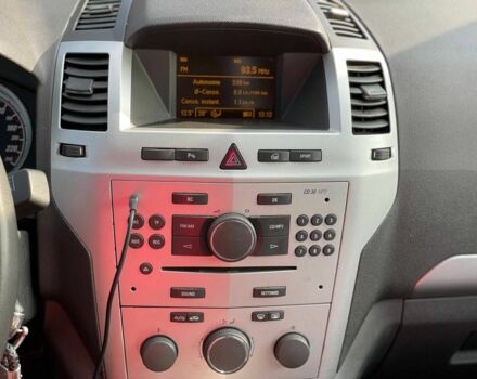 Чорний Опель Зафіра, об'ємом двигуна 1.9 л та пробігом 370 тис. км за 7100 $, фото 10 на Automoto.ua